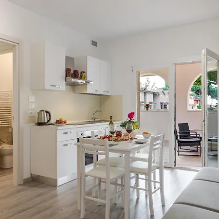Borgo Del Navigatore Apartment